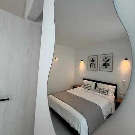 Apartment Entropia Myconian *